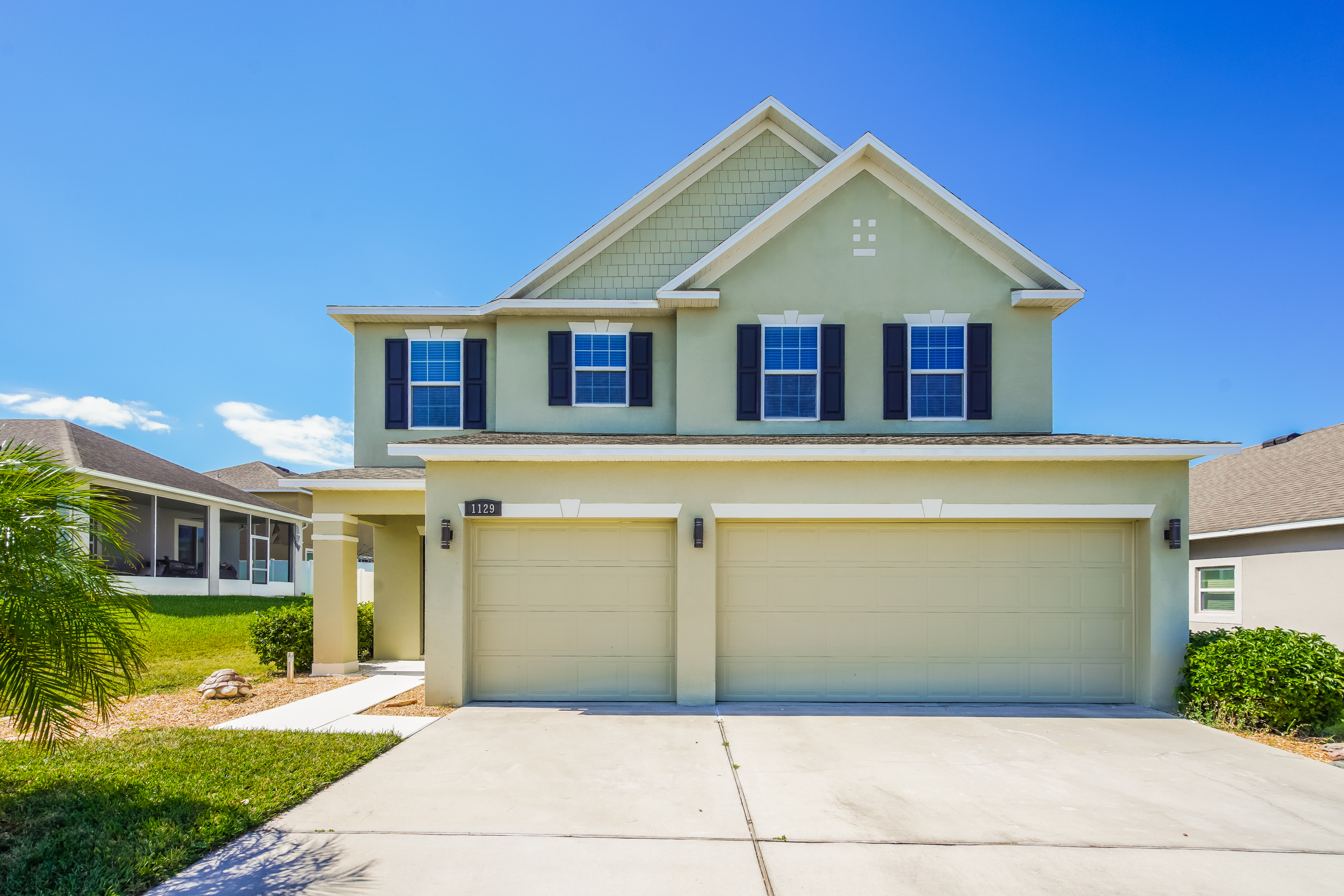 1129 DEMOCRACY DR Haines City, FL 33844